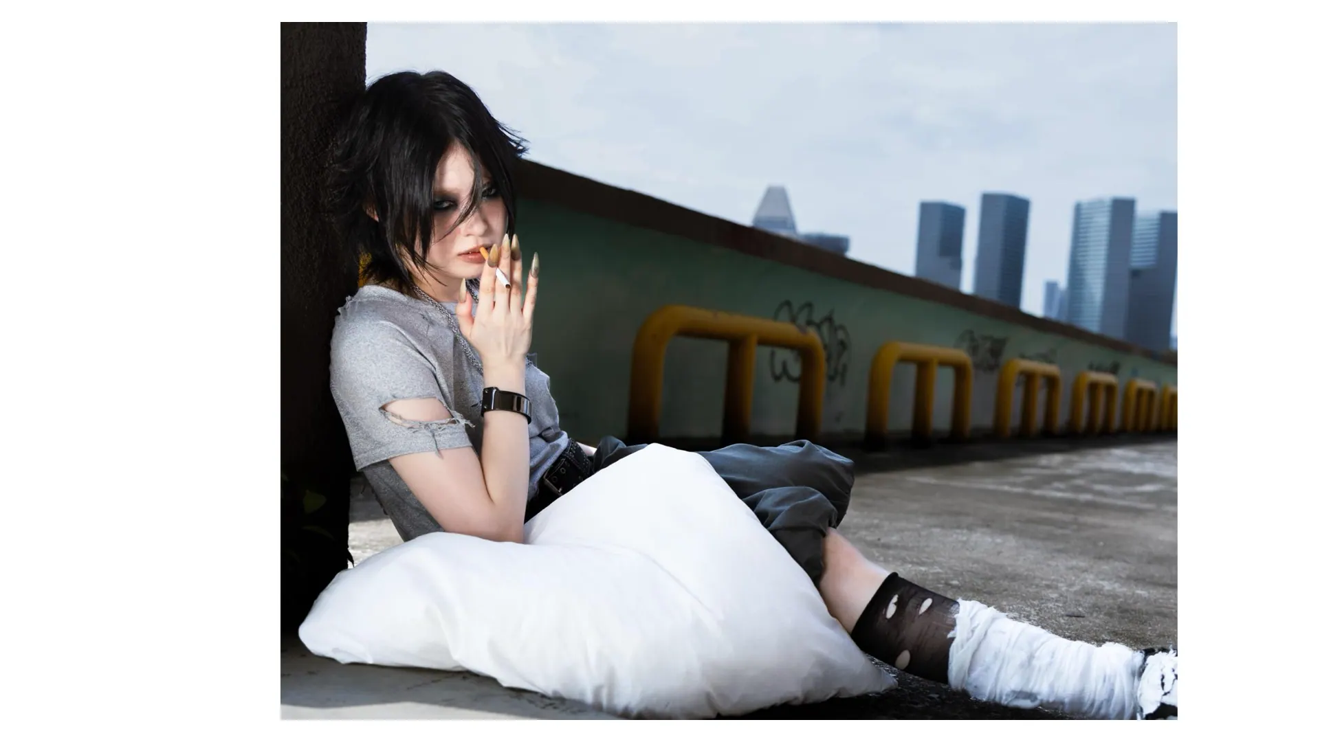 Fashion Photostory, page 33